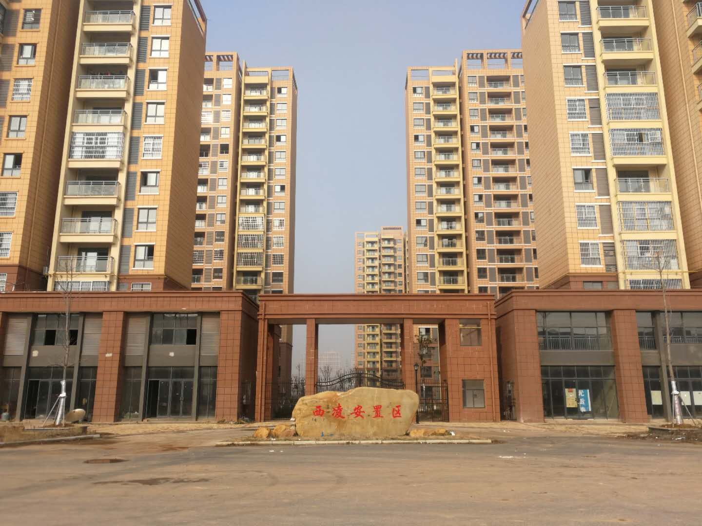 安徽西陵安置小区成功安装4台明邦400KW凯普发电机 安徽西陵安置小区成功安装4台明邦400KW凯普发电机